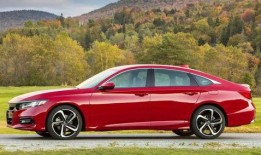 雅阁最新款爆料图片大全,揭秘最新款爆料图片，尽享科技与美学融合之美”