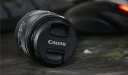 佳能最新微单爆料图片,颠覆性设计，引领摄影新潮流