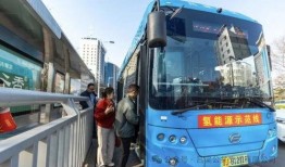 吕梁公交车爆料视频最新